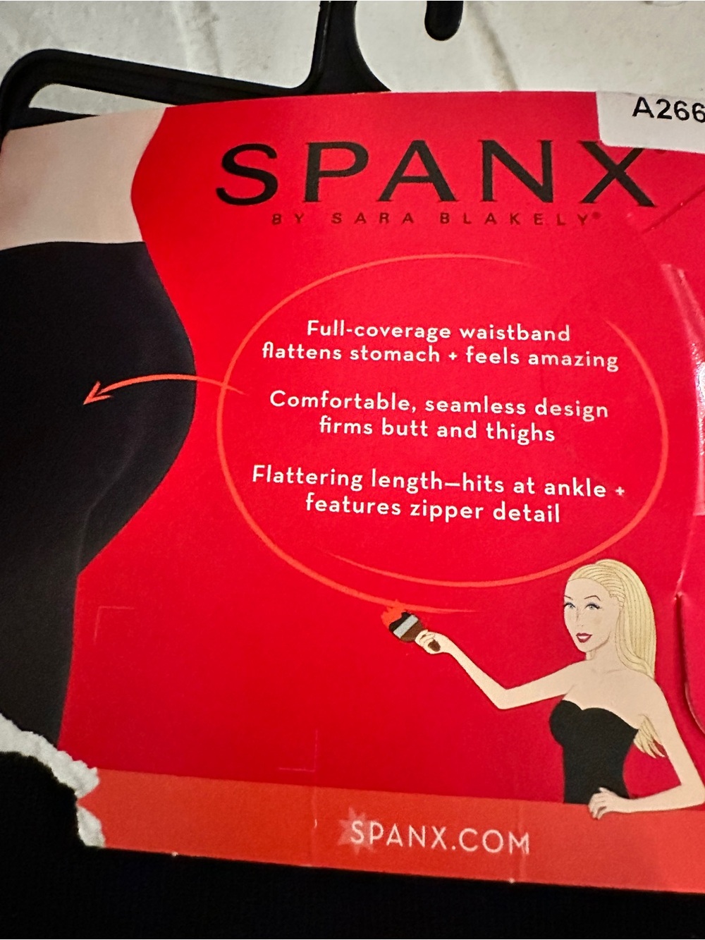 SPANX Women’s Black Solid Leggings Stretch Size M Ankle side zip Sarah Blakely - Picture 3 of 4